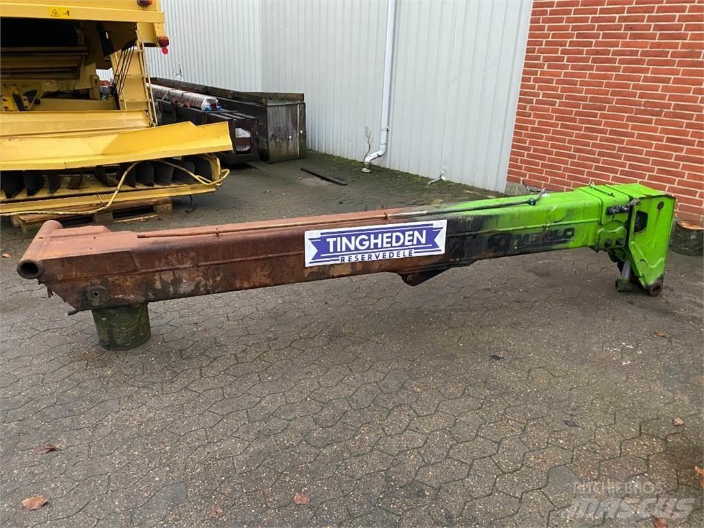 Merlo 25.6 Booms and dippers