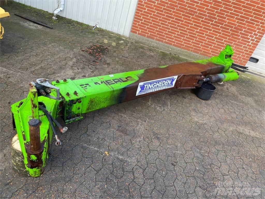 Merlo 28.7 Booms and dippers