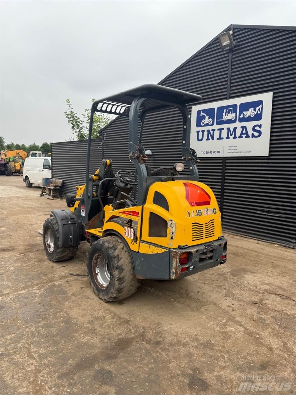 Mustang 306AL Mini Loader
