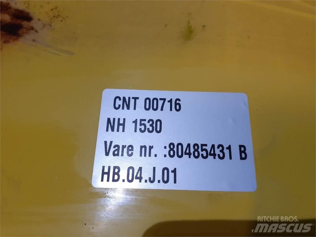 New Holland 1530 Sand And Salt Spreaders