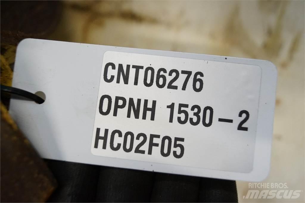 New Holland 1530 Combine Attachments
