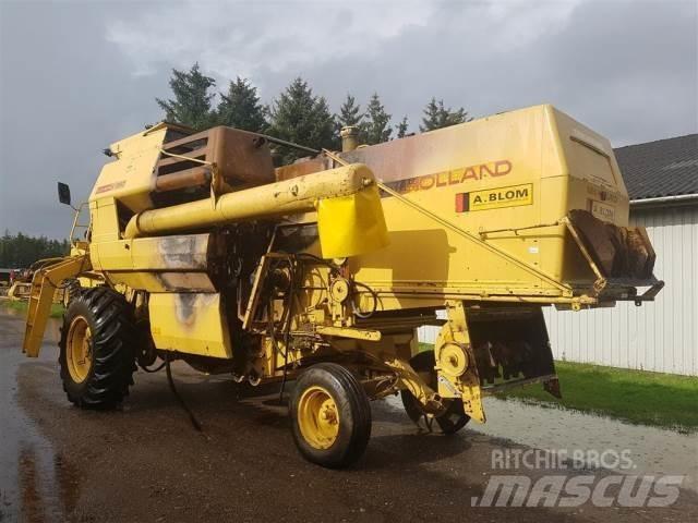 New Holland 1550 Combine Attachments