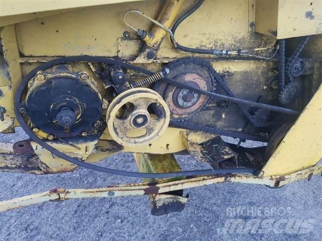 New Holland 24 Combine Attachments