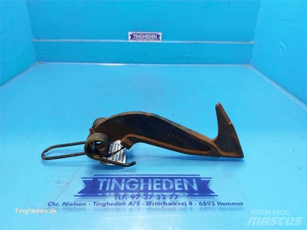 New Holland 4860 Farm Equipment - Others