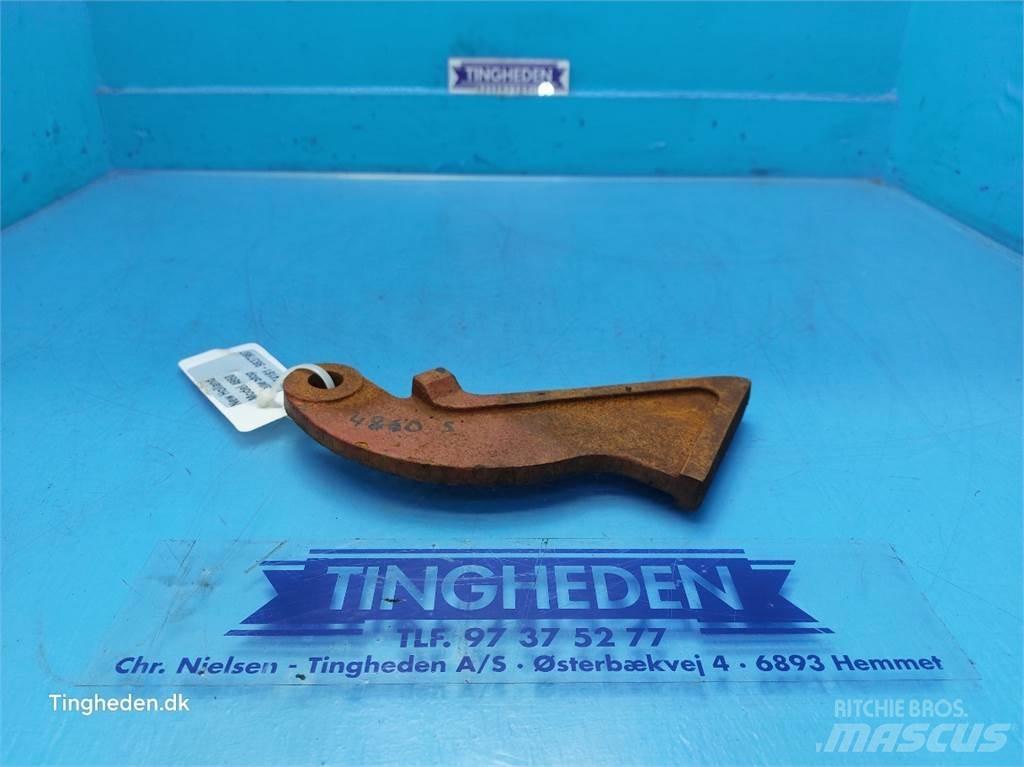 New Holland 4860 Farm Equipment - Others
