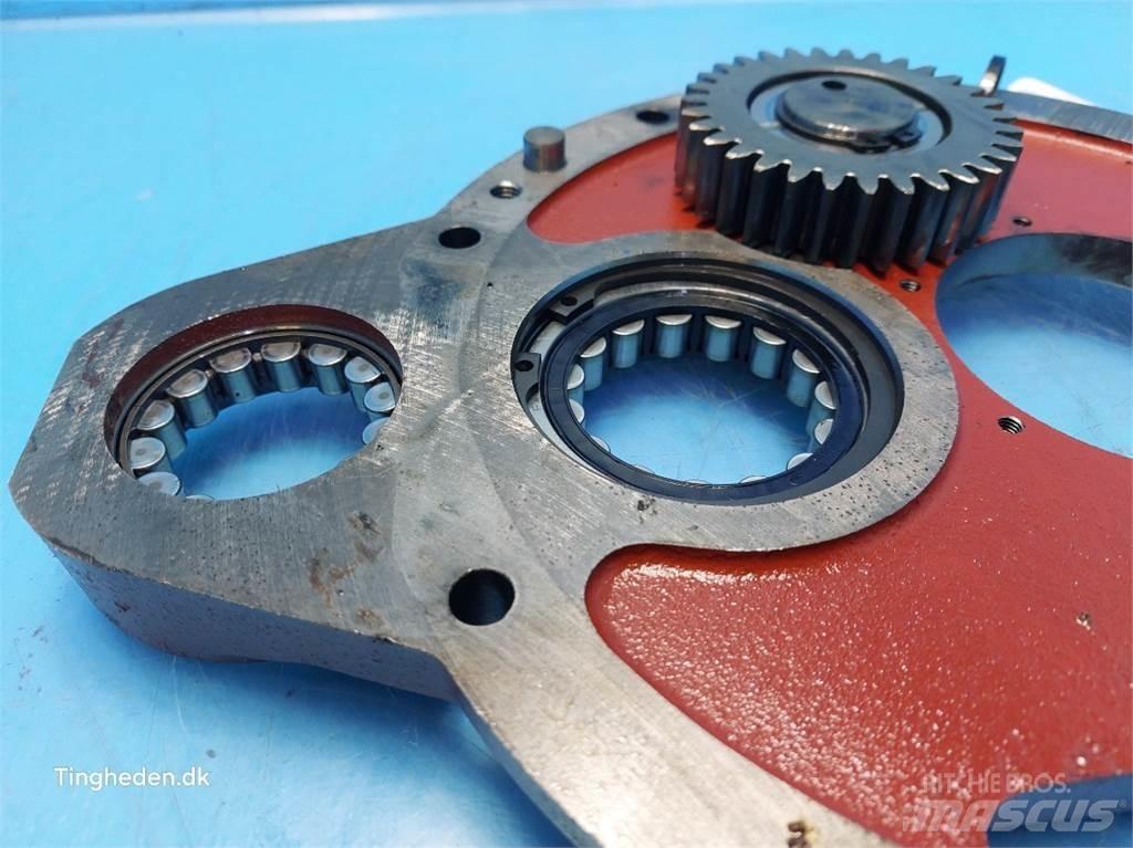 New Holland 6640 Transmission