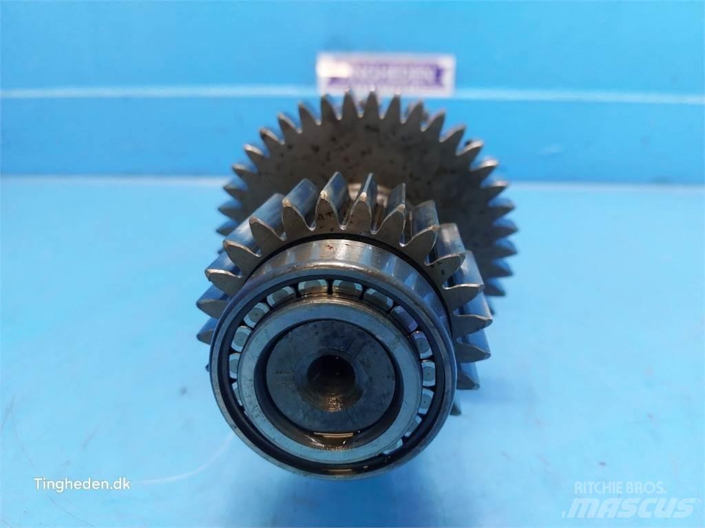 New Holland 6640 Transmission