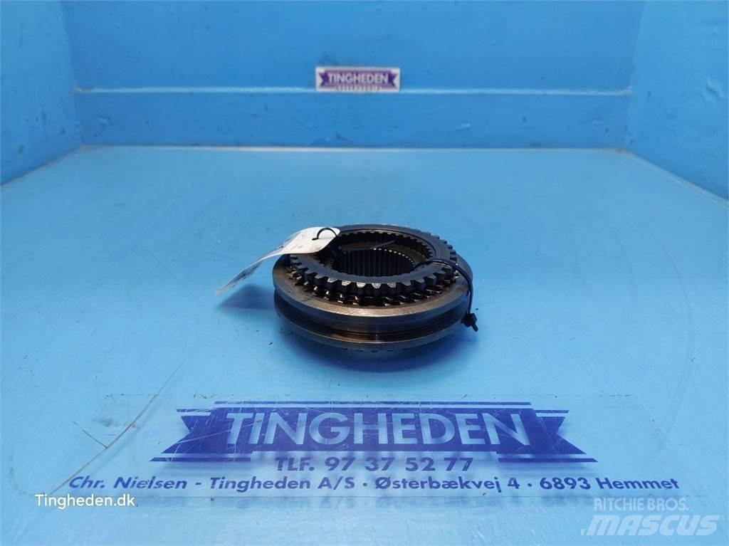 New Holland 6640 Transmission