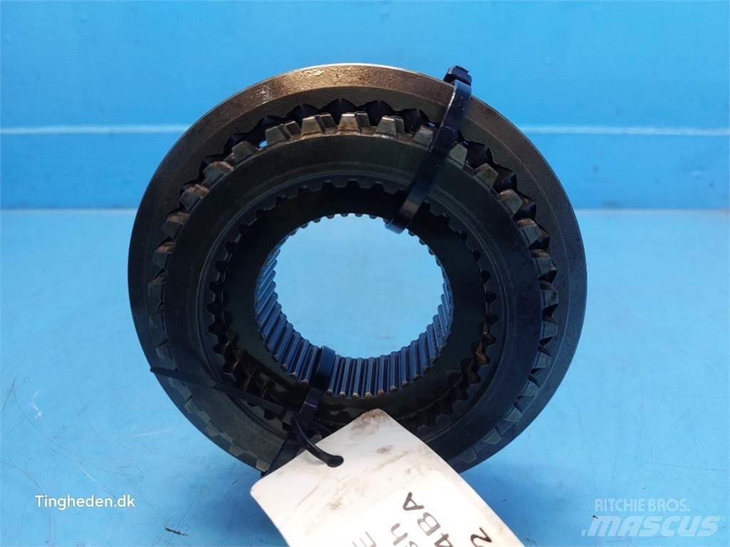New Holland 6640 Transmission