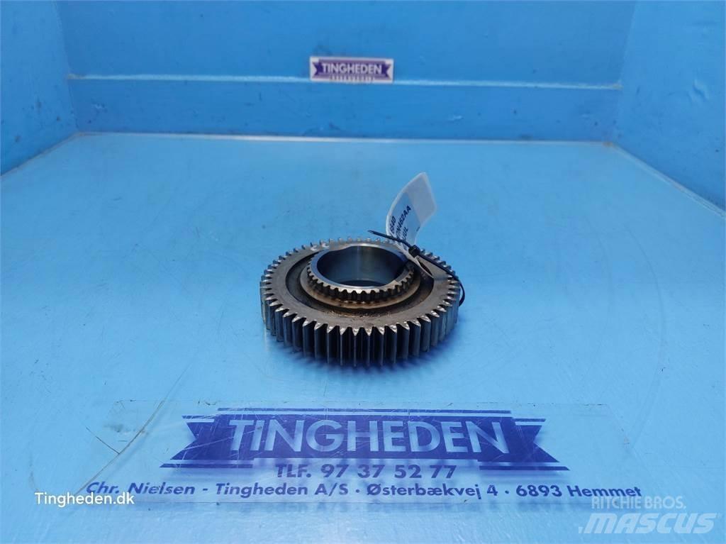 New Holland 6640 Transmission