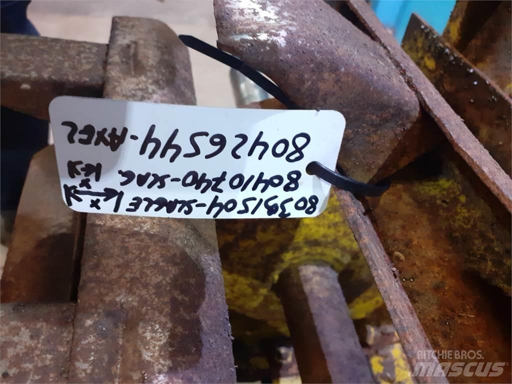 New Holland 8060 Combine Attachments
