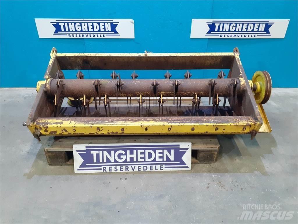 New Holland 8060 Combine Attachments