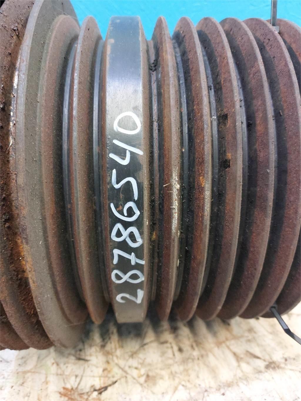 New Holland 8060 Farm Equipment - Others