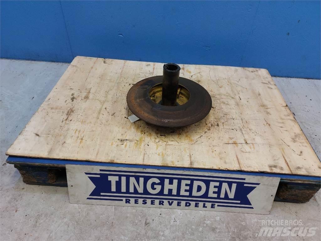 New Holland 8060 Farm Equipment - Others