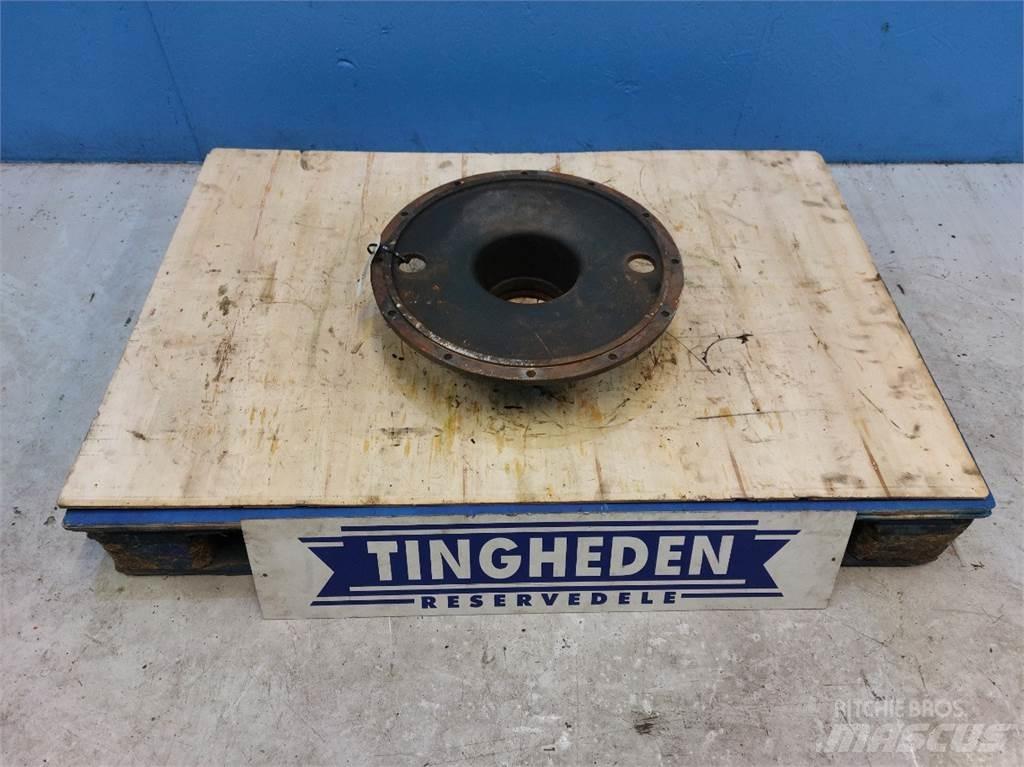 New Holland 8060 Farm Equipment - Others
