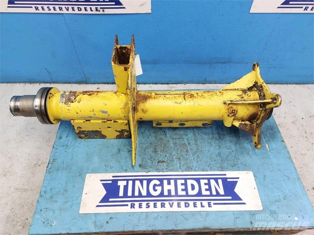 New Holland 8060 Combine Attachments
