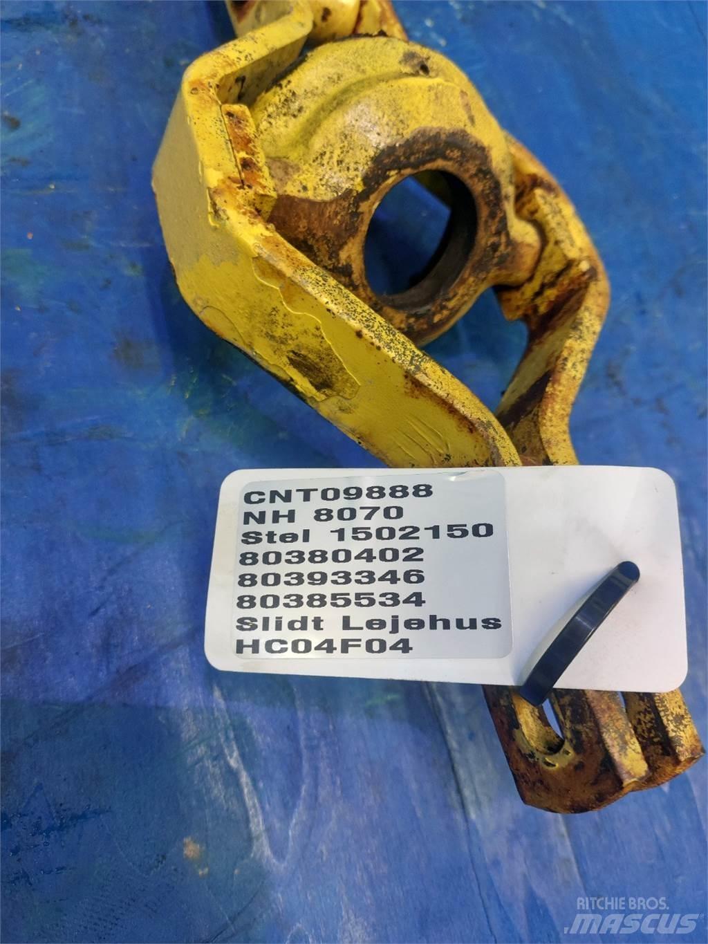 New Holland 8070 Combine Attachments