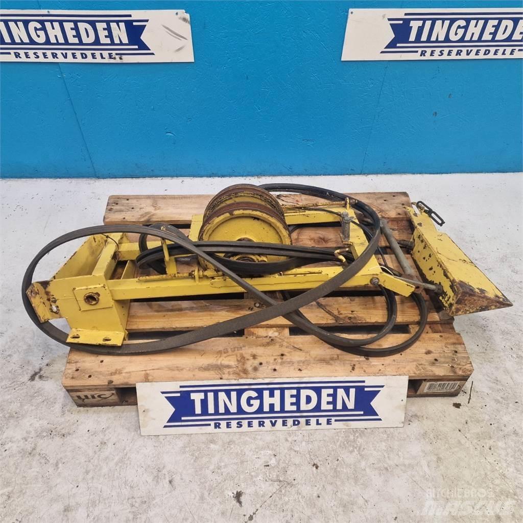 New Holland 8080 Combine Attachments