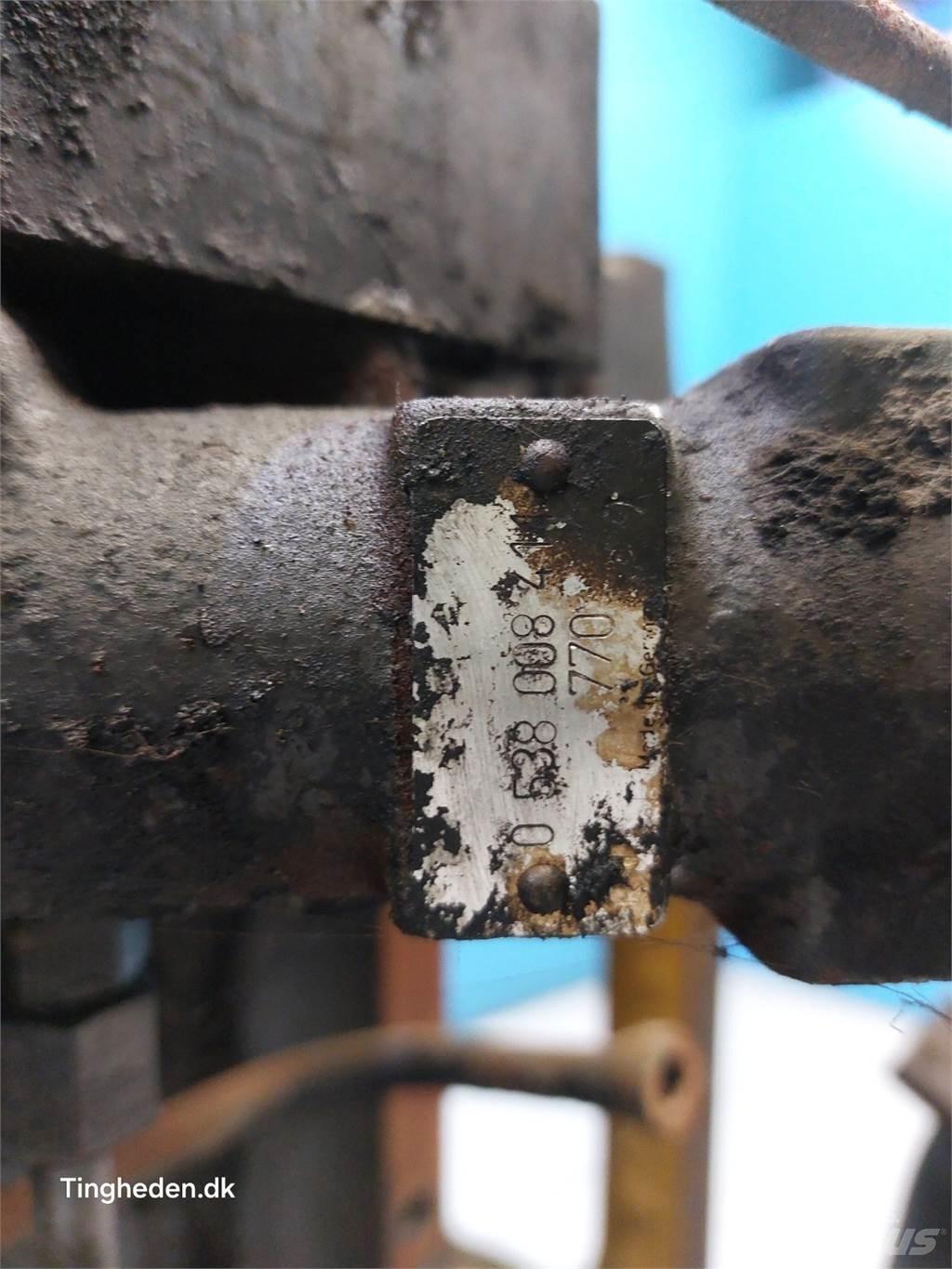 New Holland 8670 Transmission
