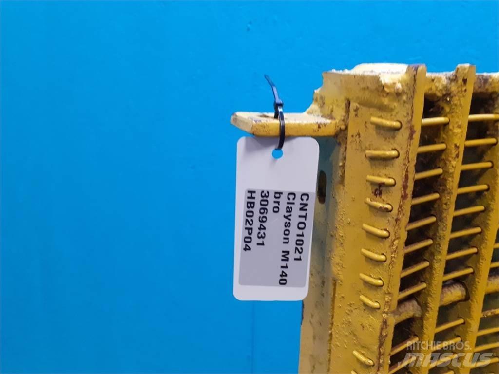 New Holland M140 Combine Attachments