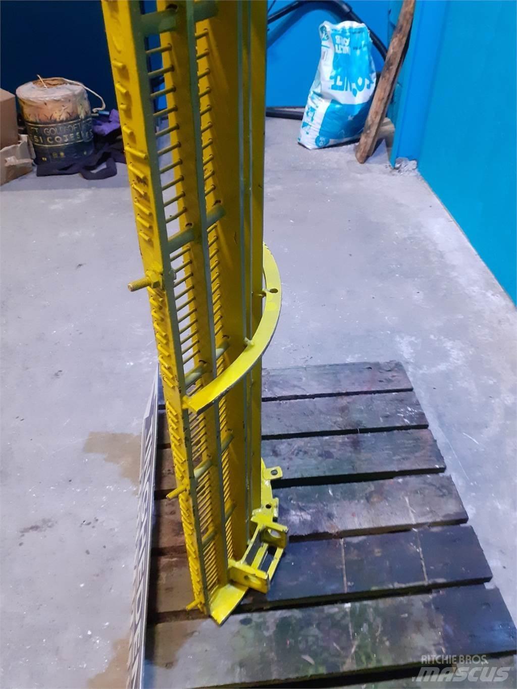 New Holland M80 Combine Attachments