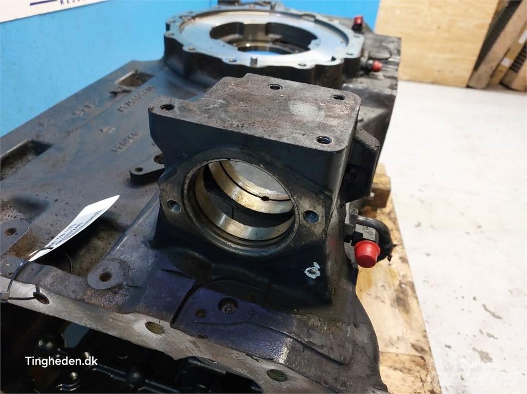 New Holland T6 Transmission