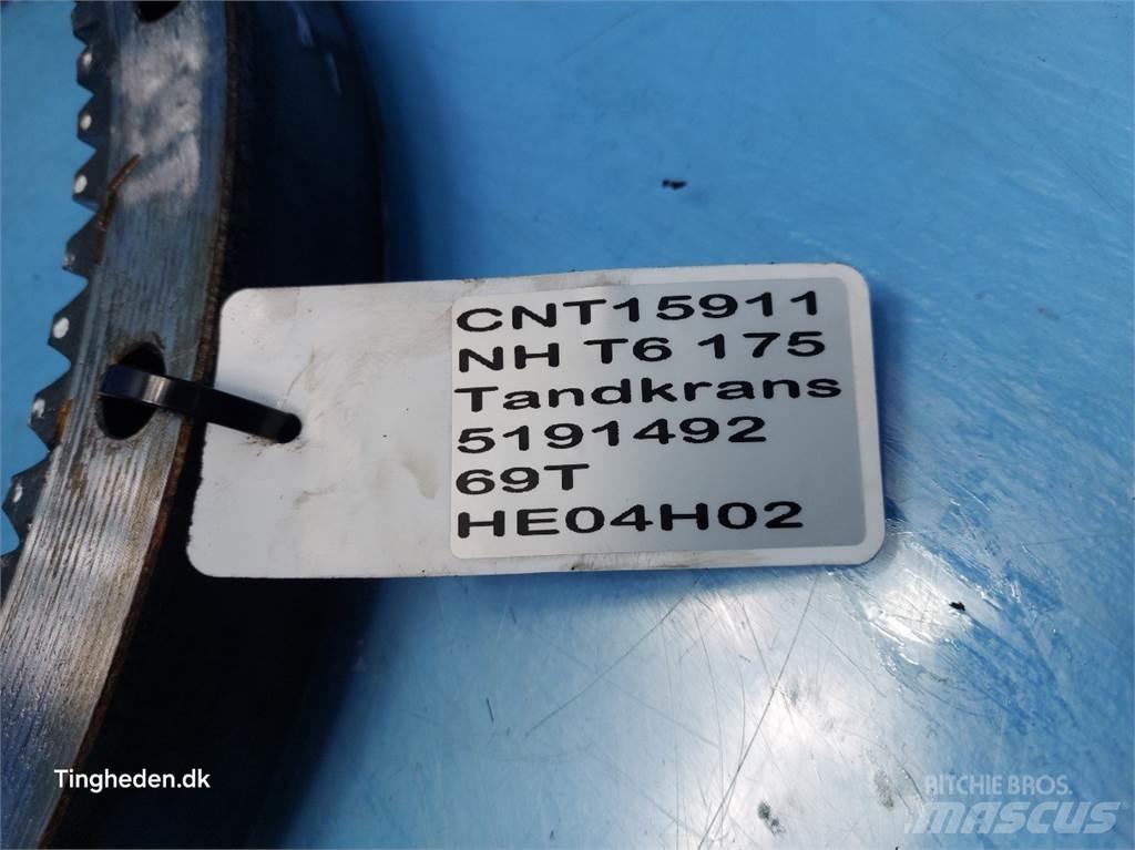 New Holland T6 Transmission