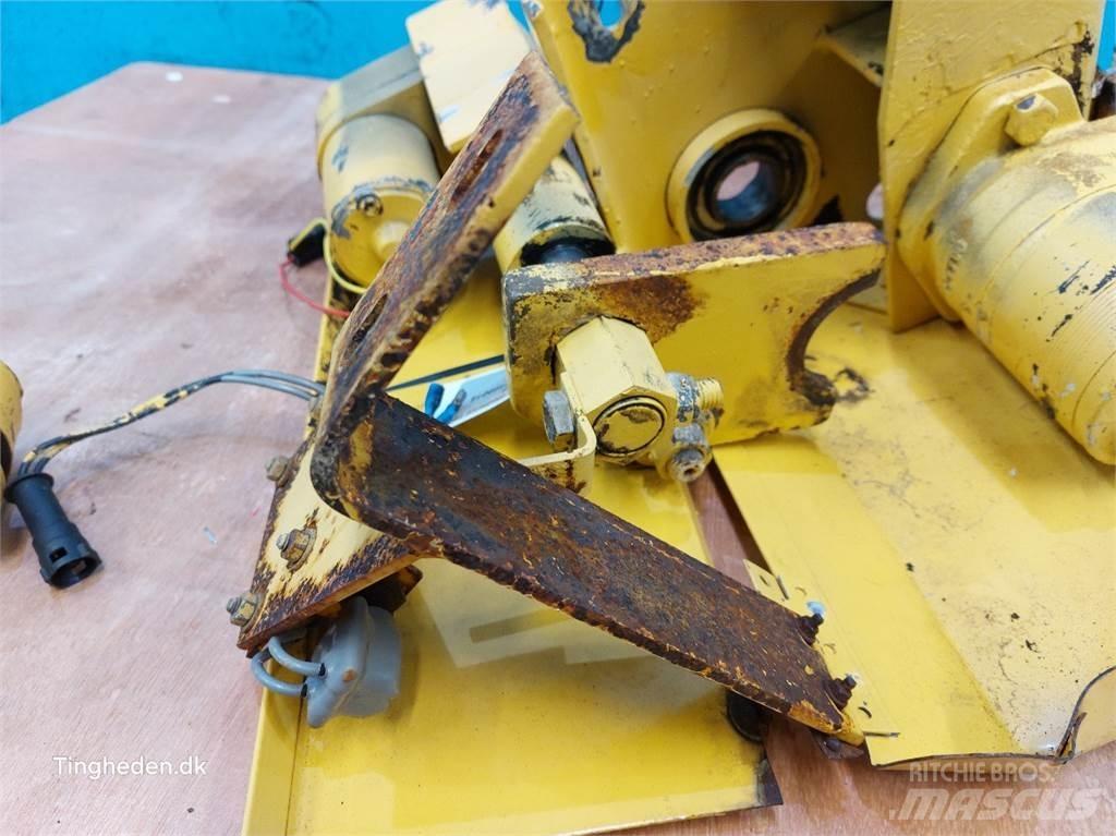 New Holland TF46 Combine Attachments