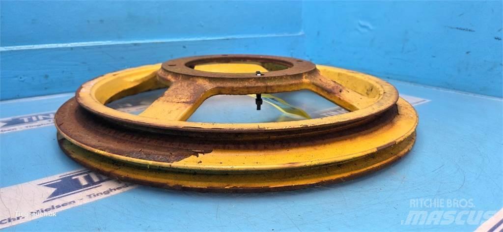 New Holland TF46 Farm Equipment - Others