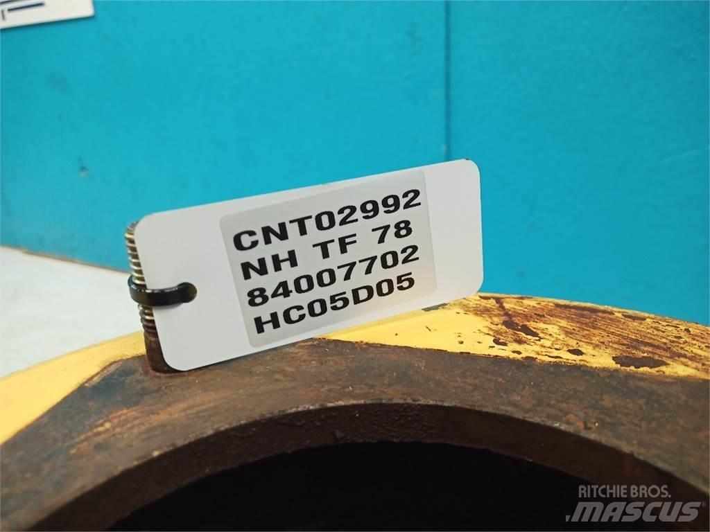 New Holland TF78 Farm Equipment - Others