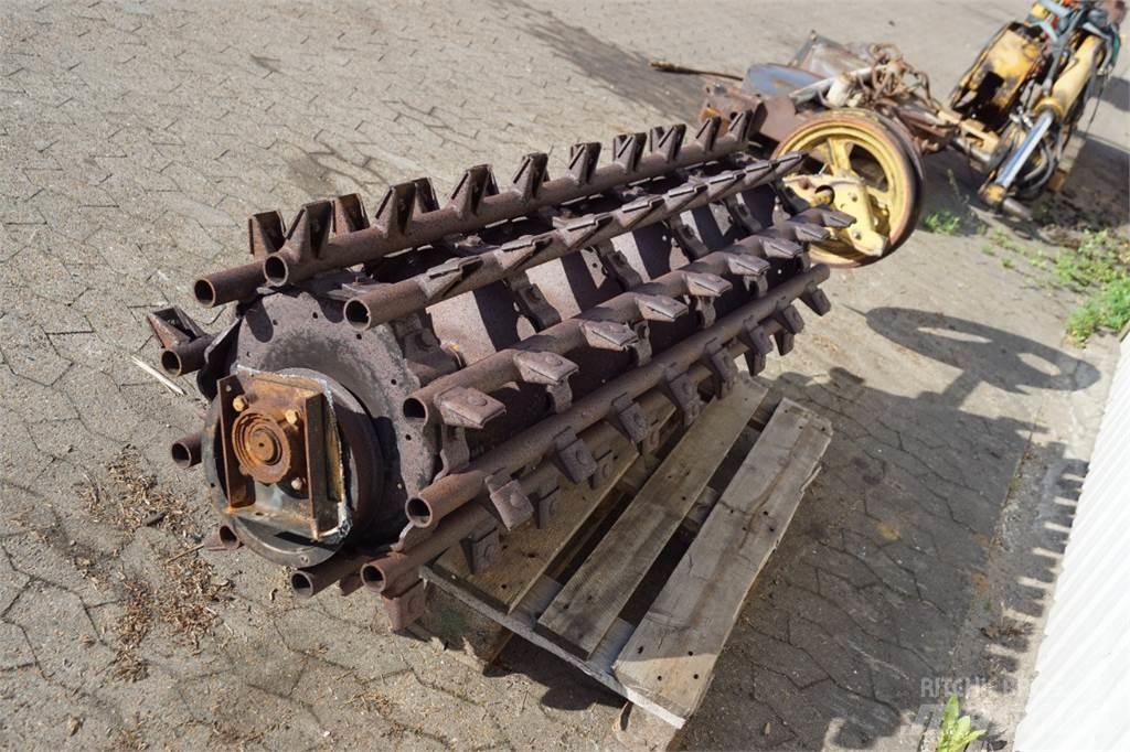 New Holland TF78 Combine Attachments