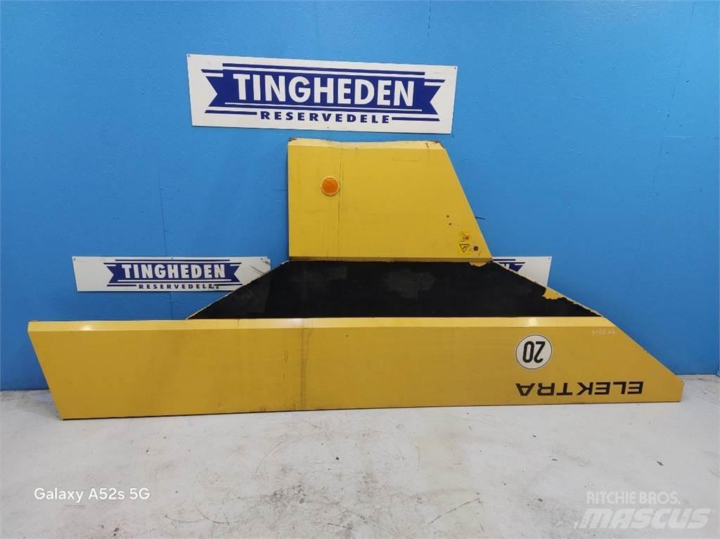 New Holland TF78 Farm Equipment - Others