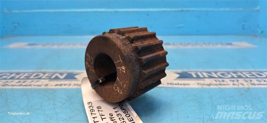 New Holland TF78 Transmission