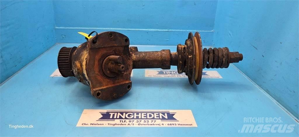 New Holland TF78 Transmission