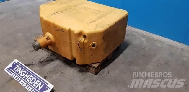 New Holland TX36 Combine Attachments