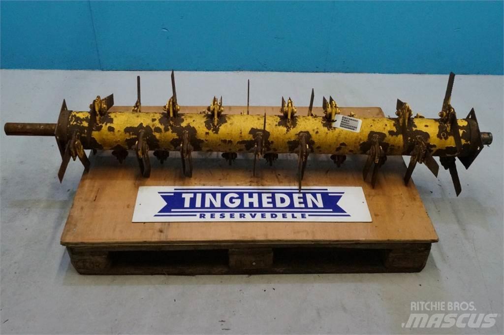 New Holland TX63 Combine Attachments