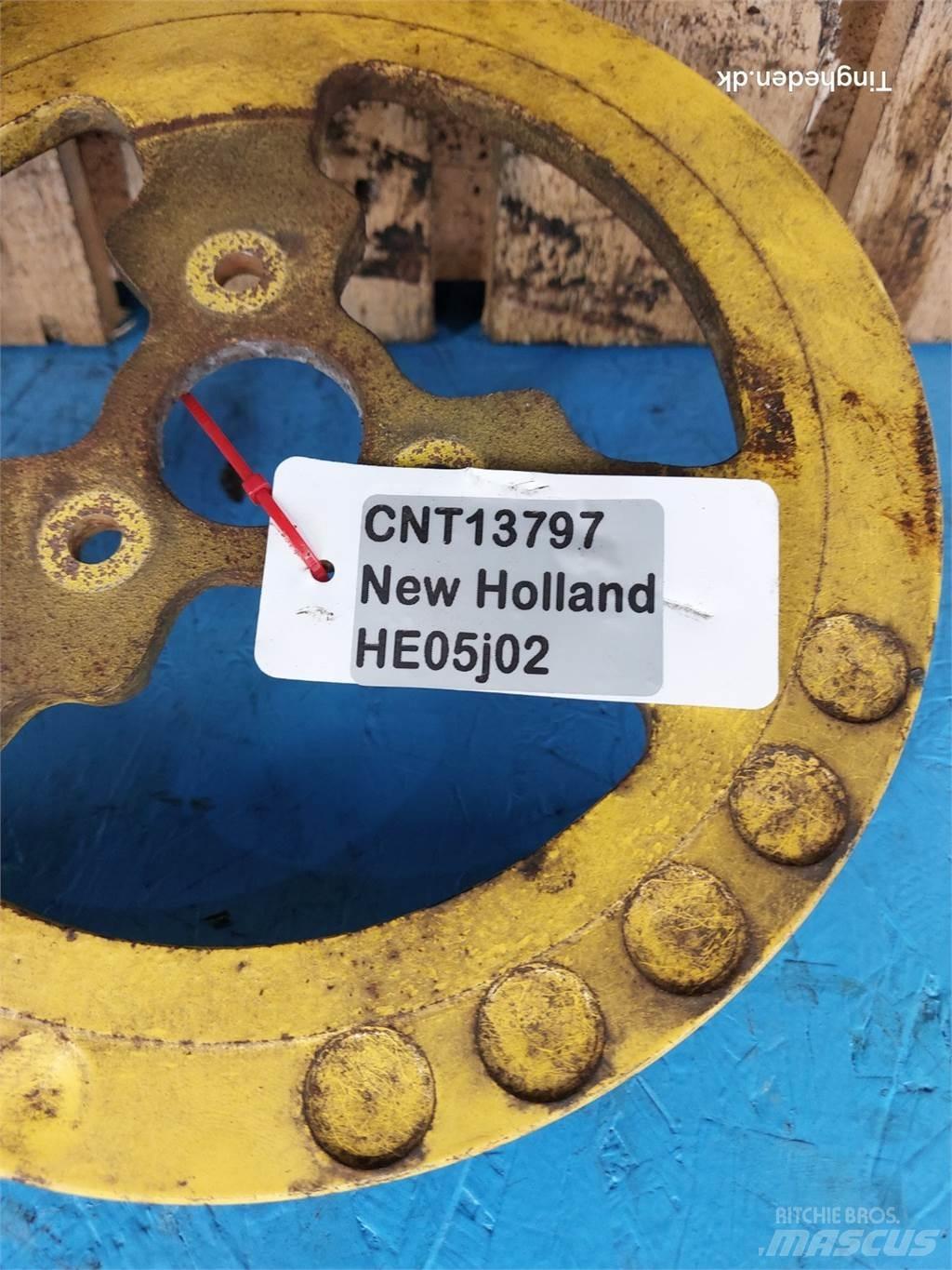 New Holland TX63 Farm Equipment - Others