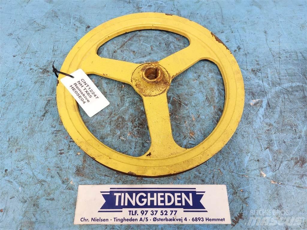 New Holland TX65 Farm Equipment - Others