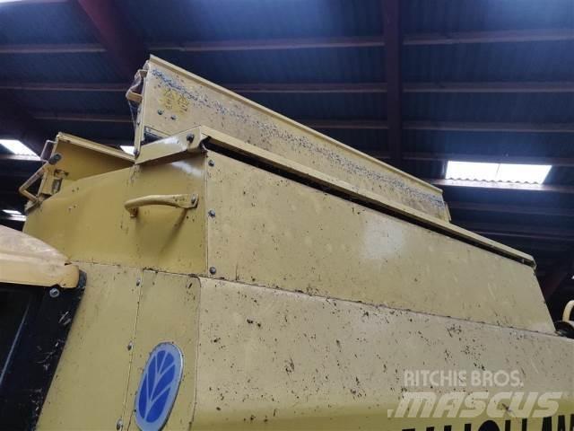 New Holland TX66 Farm Equipment - Others