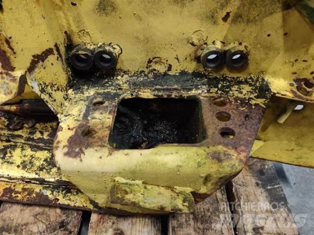 New Holland TX68 Combine Attachments
