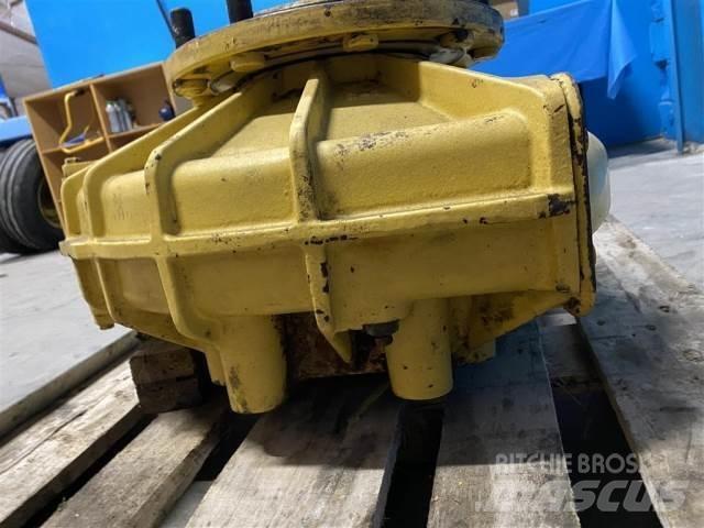 New Holland TX68 Combine Attachments