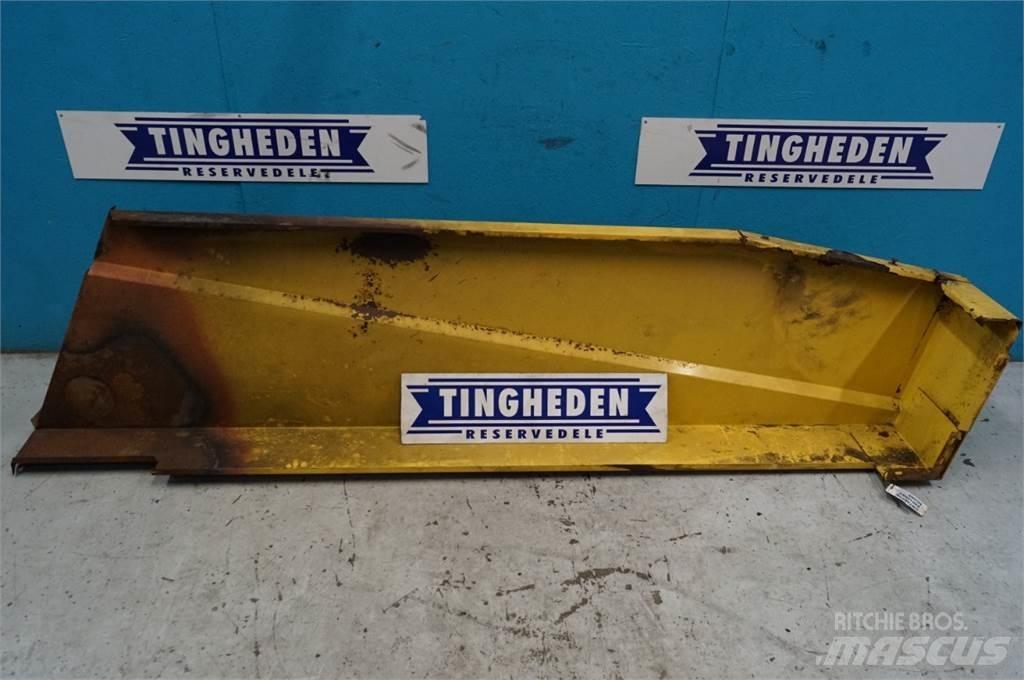New Holland TX68 Farm Equipment - Others