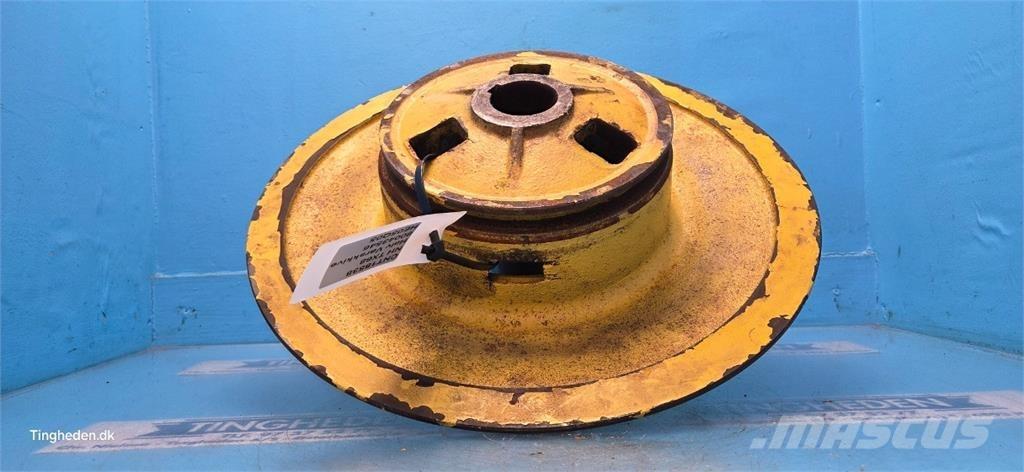 New Holland TX68 Farm Equipment - Others