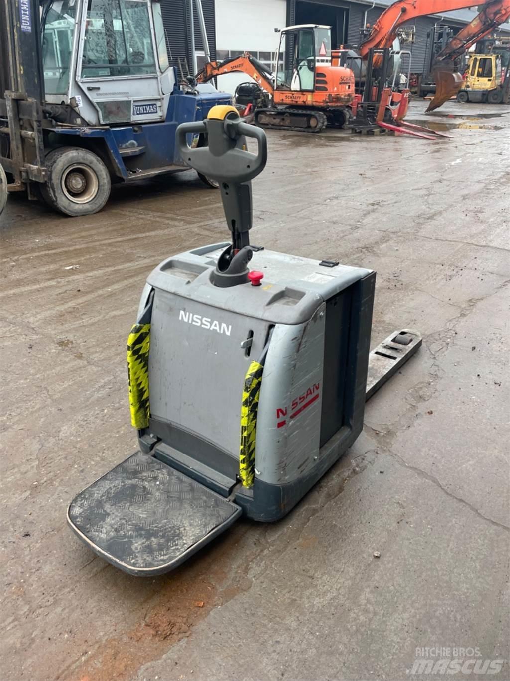 Nissan PLP200 Pallet Truck