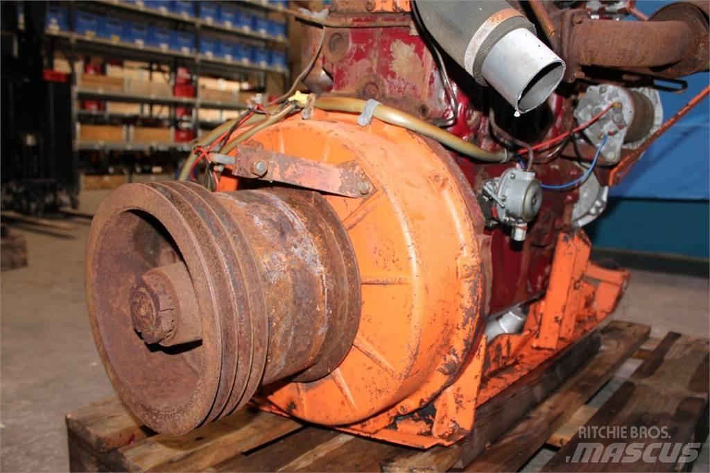 Perkins 4236 Engines