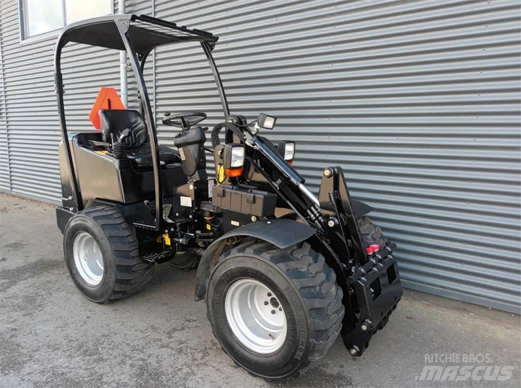 Schäffer 2434 Mini Loader