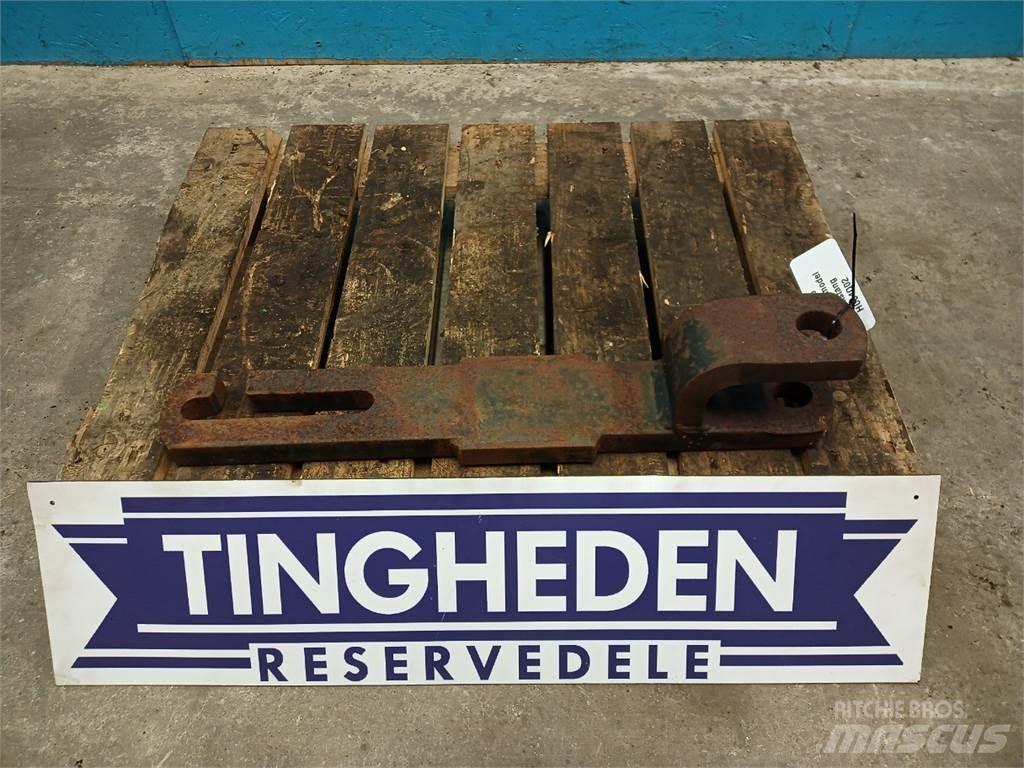  Trækbom Other tractor accessories