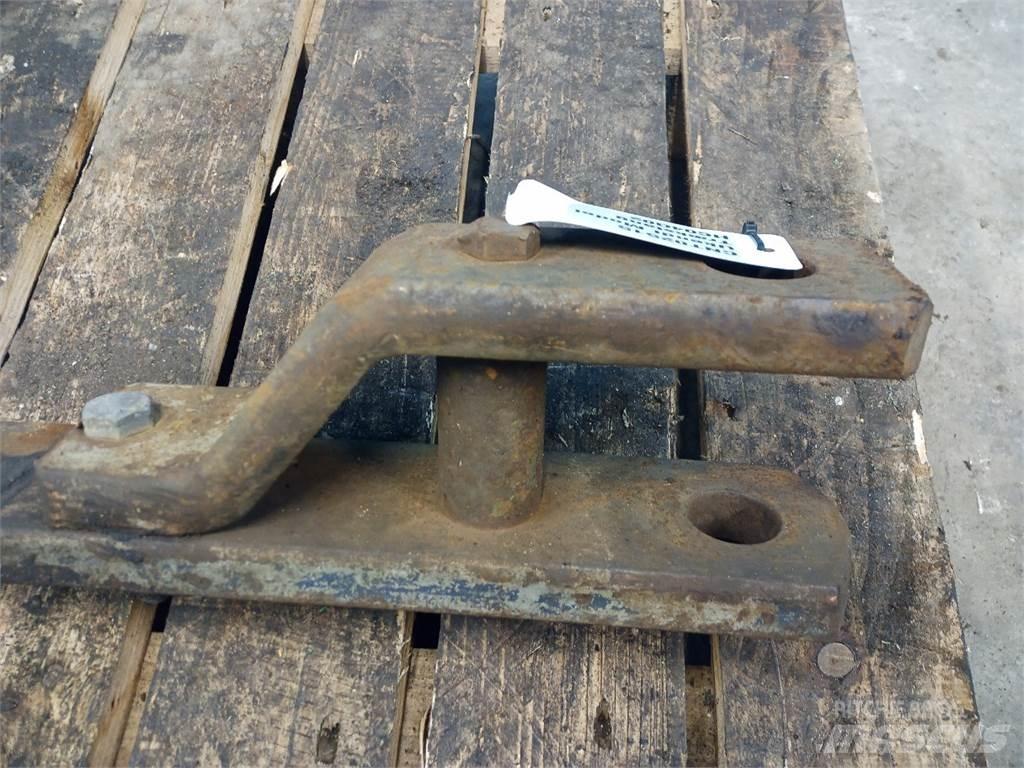  Trækbom Other tractor accessories