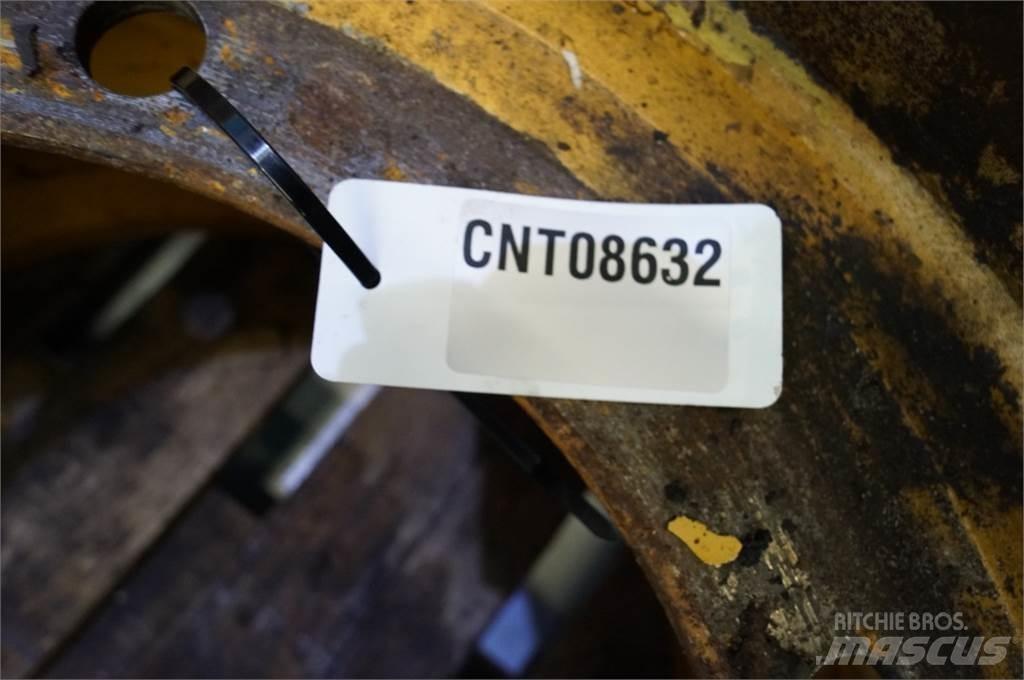 Volvo L120 Tires, wheels and rims