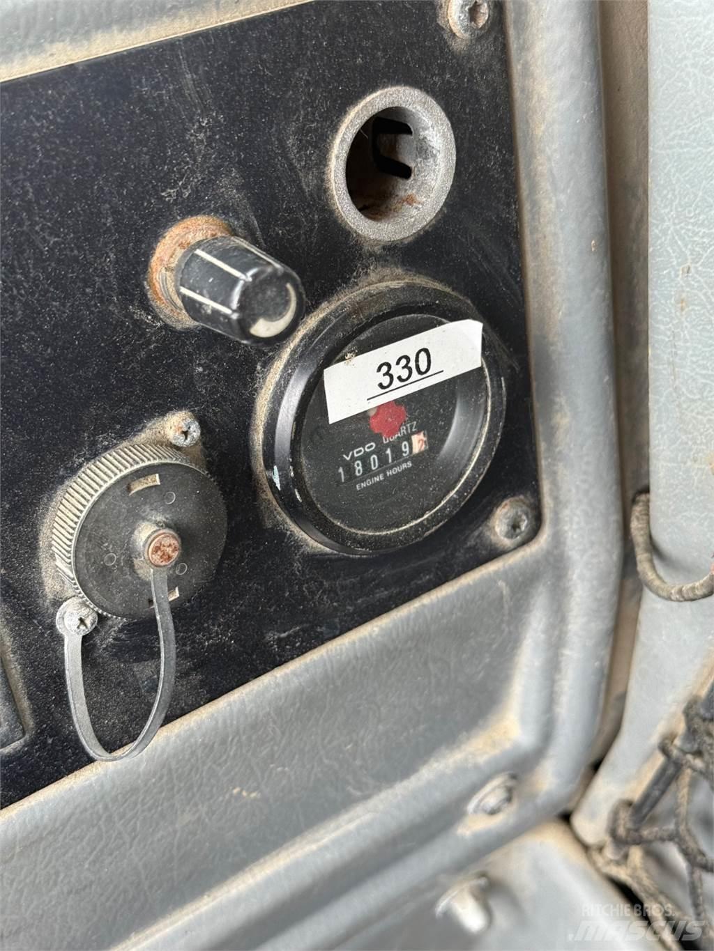 Volvo L330D Wheel Loaders